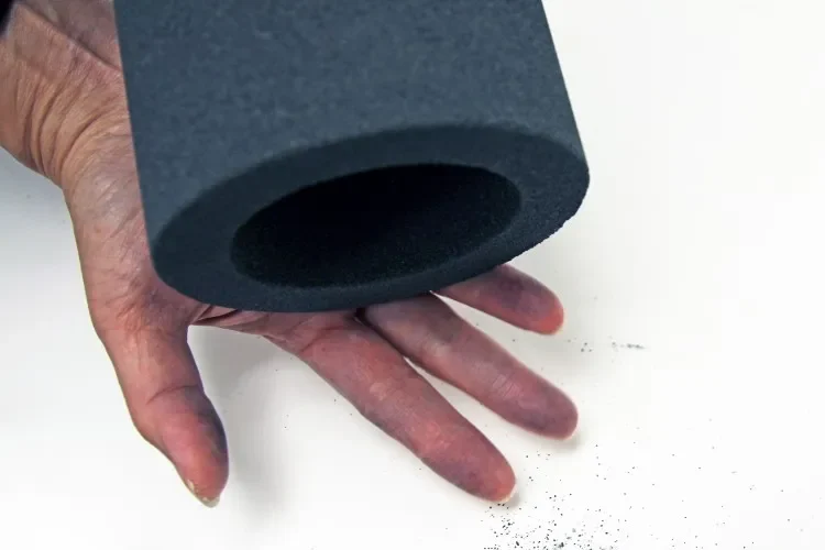 Bộ lọc P-GSL N Donaldson - hạt carbon bị rơi trong quá trình sử dụng
